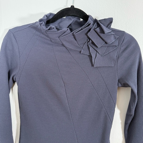 Vivienne Tam Sculptural Neckline Ribbed Blue Grey Top XS - Picture 1 of 4